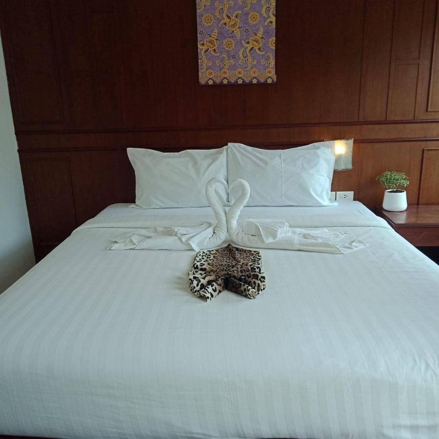 New Forest Patong Exterior photo