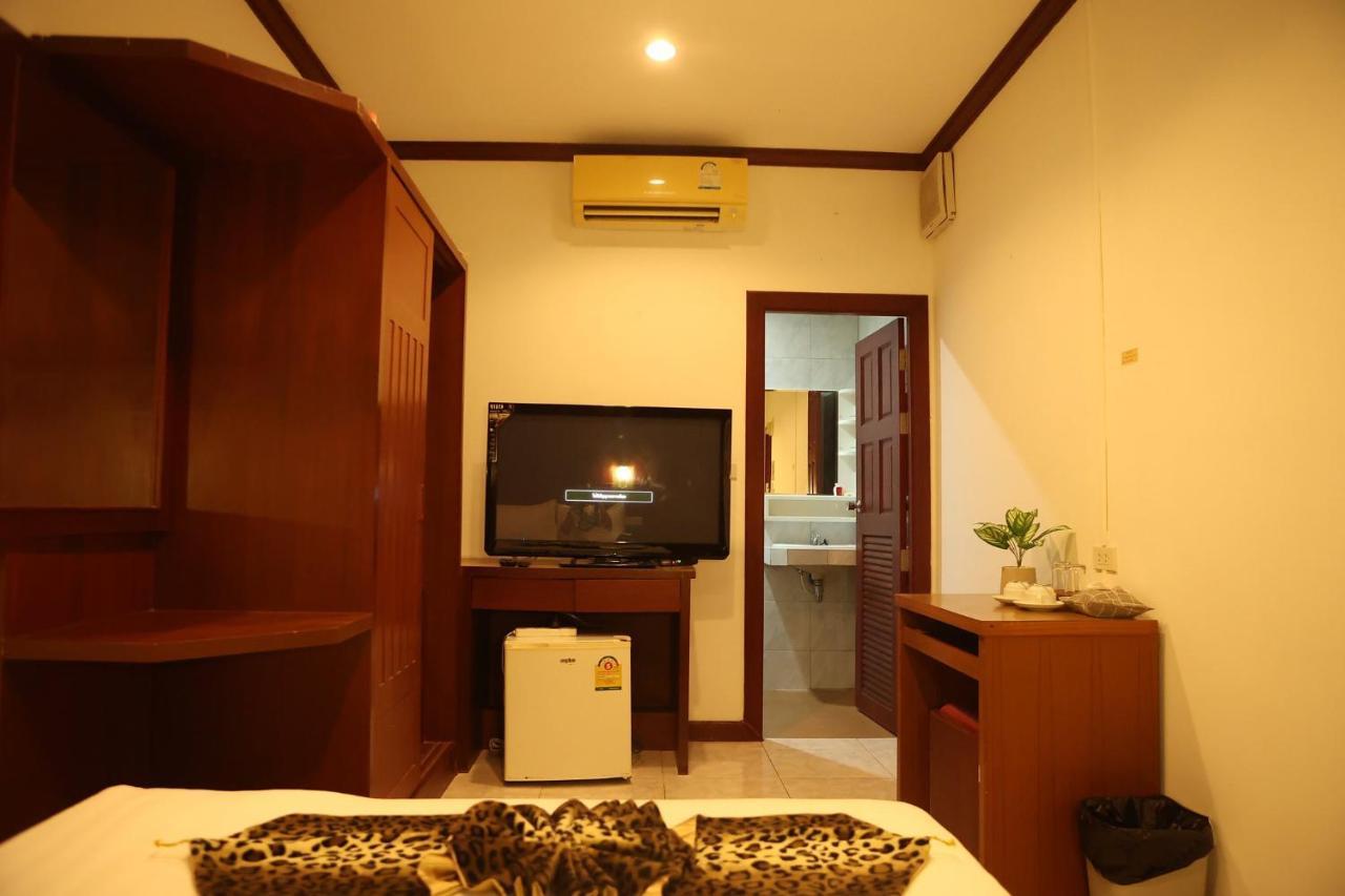 New Forest Patong Exterior photo